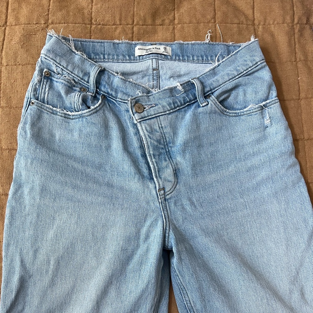 Abercrombie Dad High Rise Jean